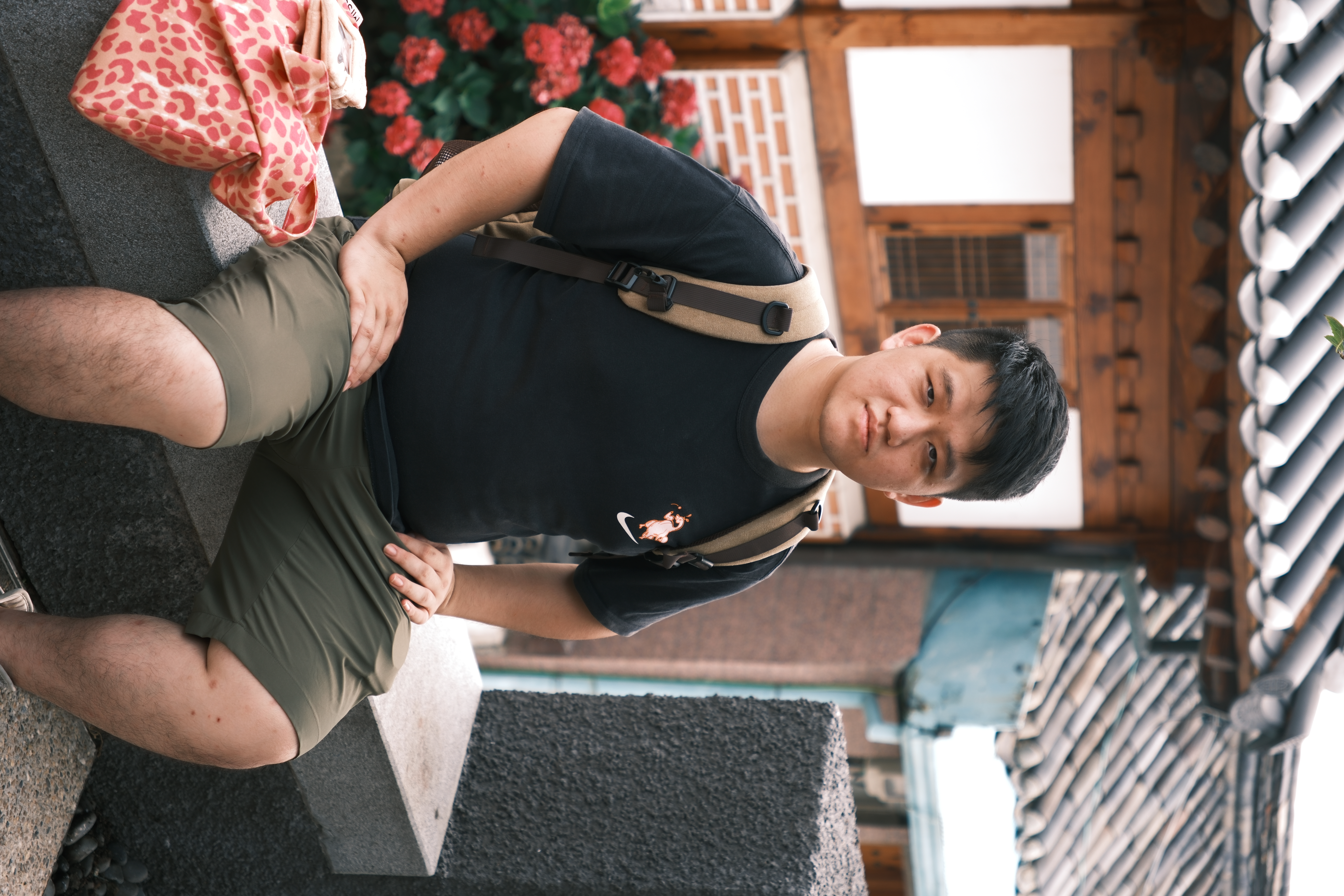 Zujun Li